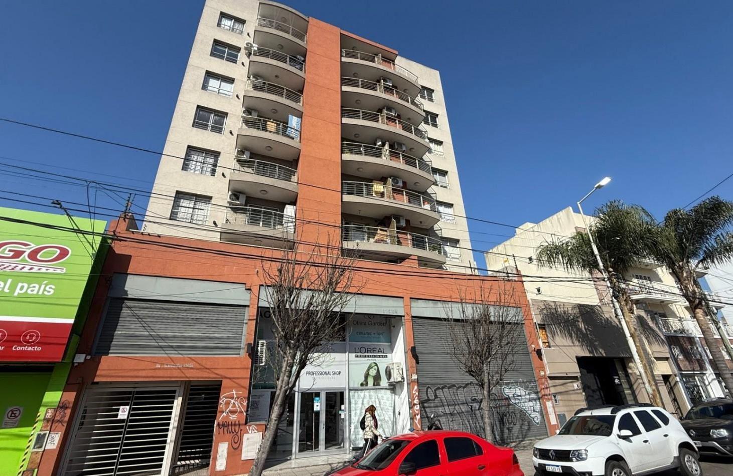 Foto de 2 ambientes al frente con cochera, imagen 1