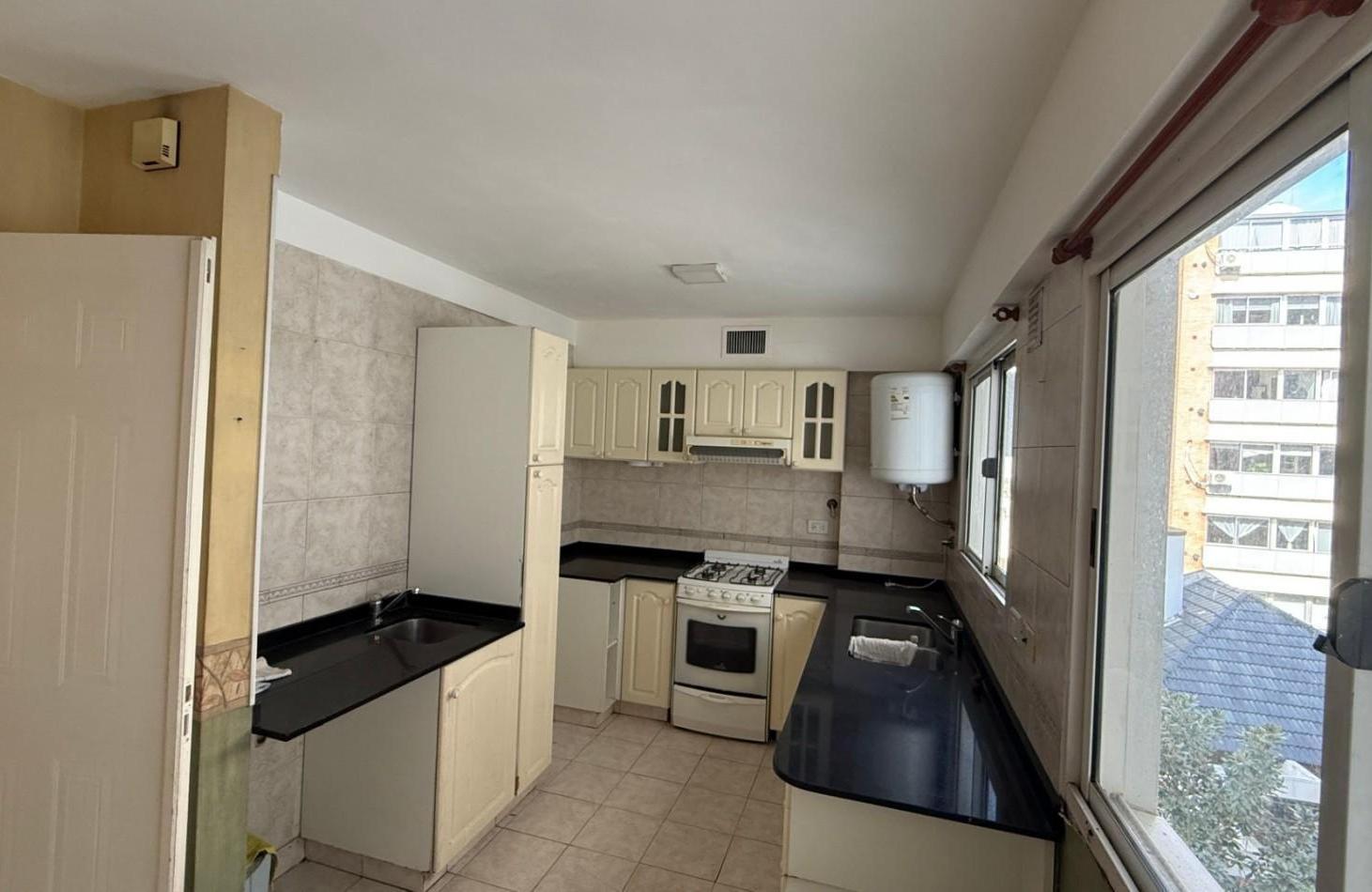 Foto de Departamento en venta 4 ambientes con cochera, imagen 5