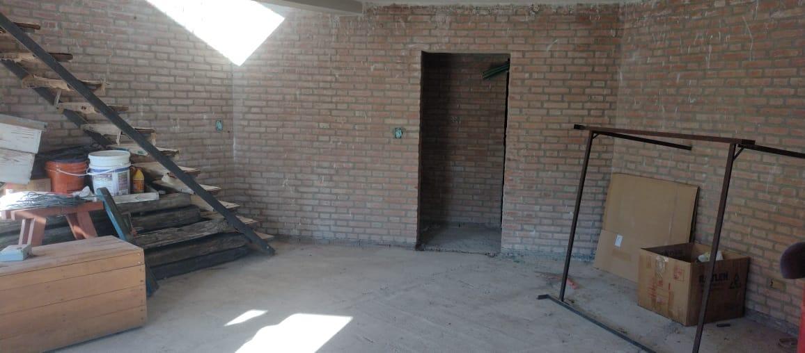 Foto de HERMOSA Y AMPLIA CASA A TERMINAR EN ACHIRAS, imagen 5