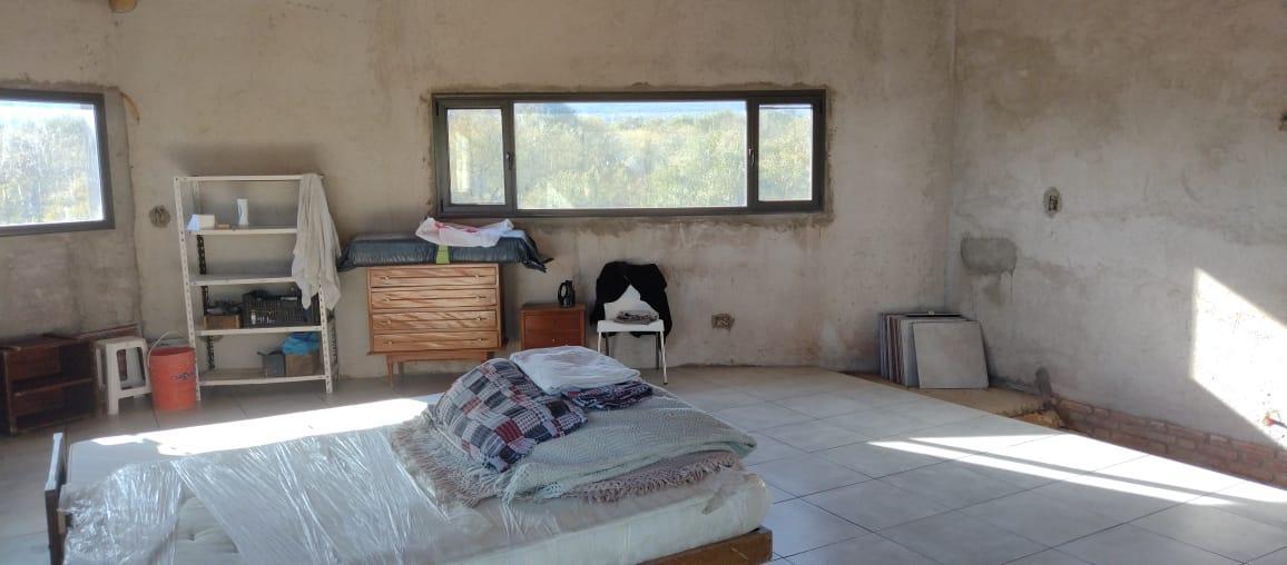 Foto de HERMOSA Y AMPLIA CASA A TERMINAR EN ACHIRAS, imagen 2