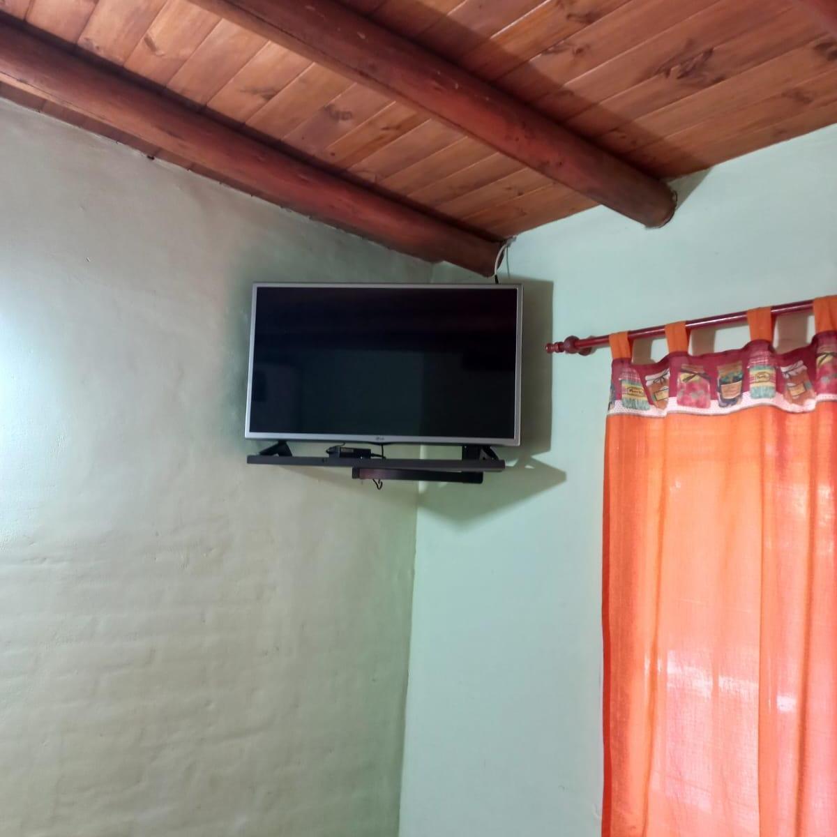 Excelente Propiedad a La Venta en Villa de Las Rosas 2