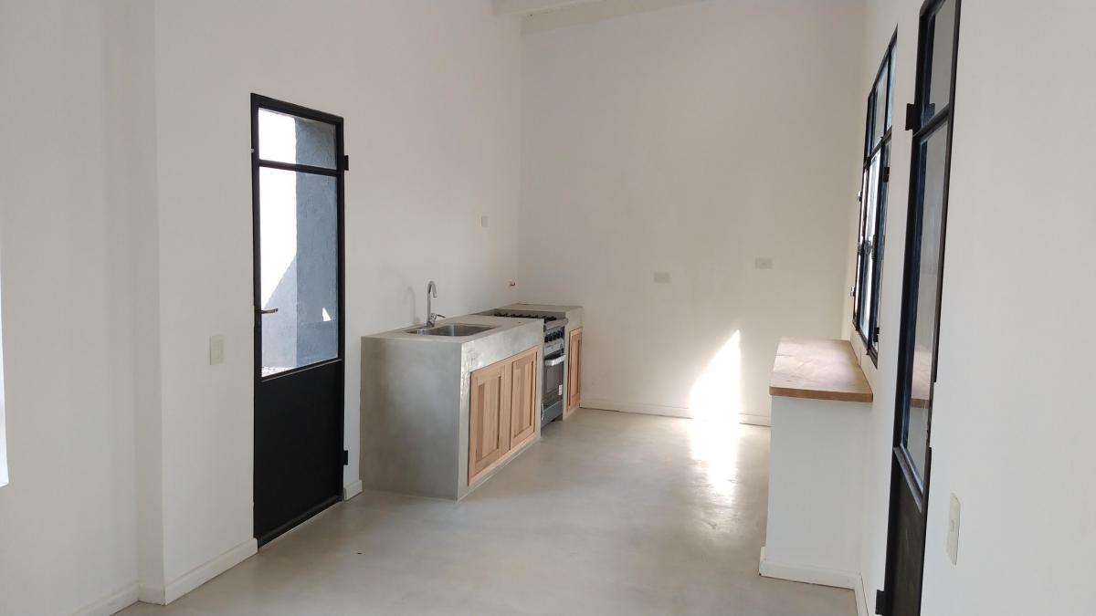 Foto de Hermosa casa a estrenar en Yacanto, imagen 3