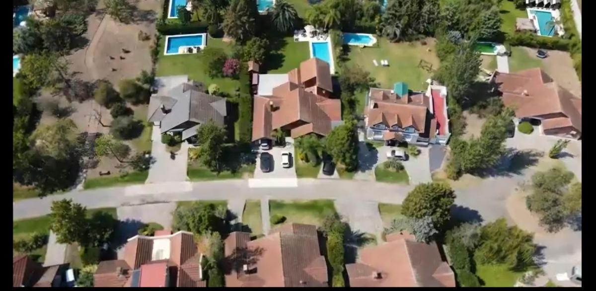 CASA 6 AMB EN VENTA ECHEVERRIA DEL LAGO CANNING AMOBLADA Y EQUIPADA APTA CREDITO