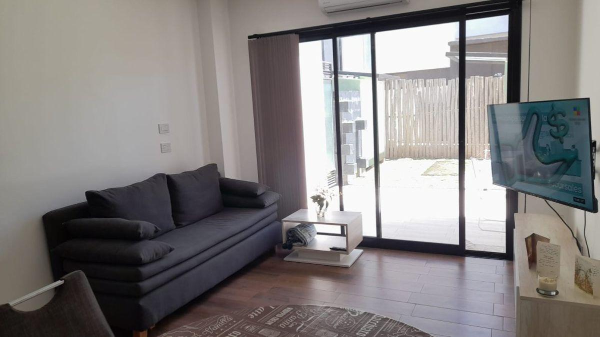 Foto de DEPTO DE 2 AMB. AMOBLADO EN CONDOMINIO SOTAVENTO CANNING- ALQUILER, imagen 2