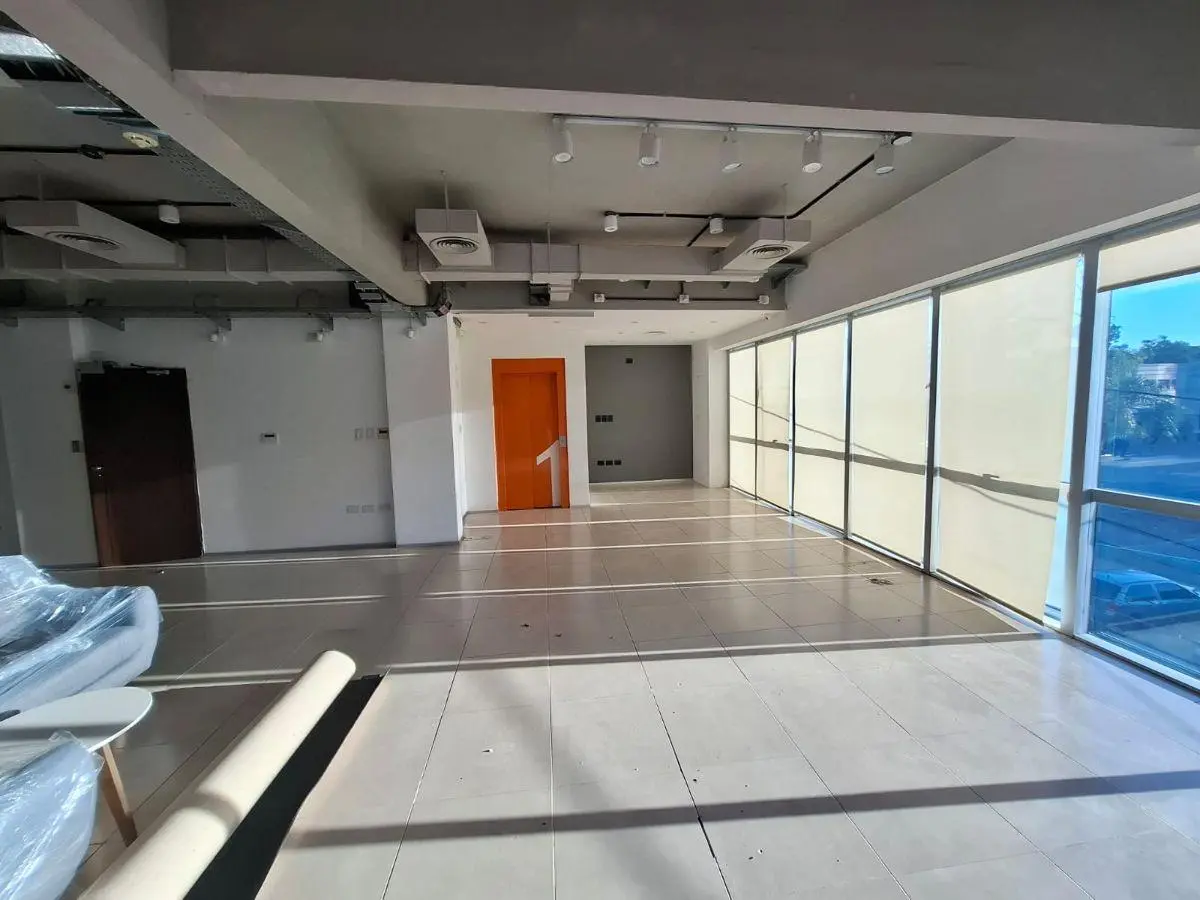 Oficina en alquiler piso completo en inmejorable ubicación en Canning 3