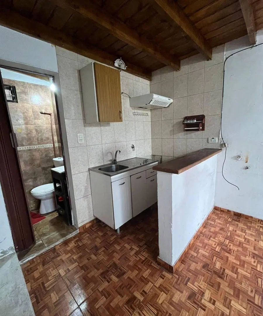 DEPARTAMENTO 2 AMBIENTES EN ALQUILER A METROS ESTACIÓN EZEIZA 3
