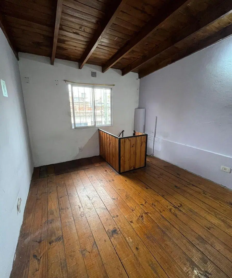 DEPARTAMENTO 2 AMBIENTES EN ALQUILER A METROS ESTACIÓN EZEIZA 4