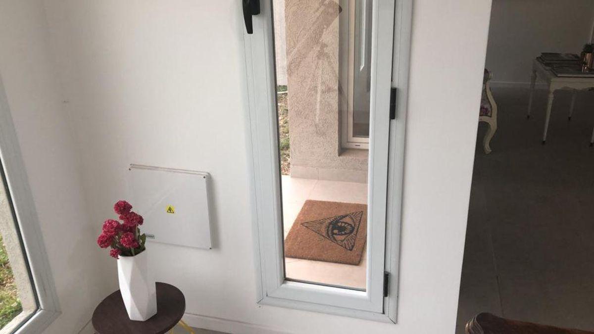 Foto de Casa de 4 ambientes con pileta en alquiler en Barrio cerrado Belleville, imagen 2