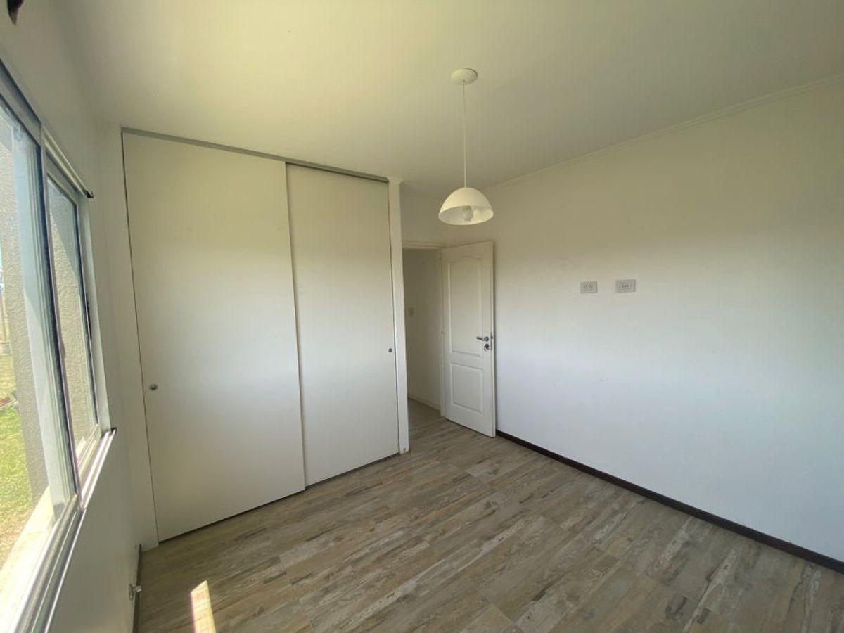 Foto de Casa de 4 ambientes con pileta en alquiler en Barrio cerrado Belleville, imagen 5