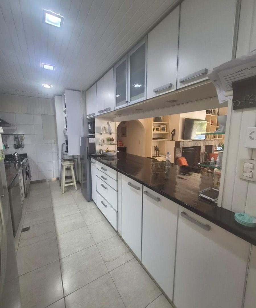 Foto de EXCLUSIVA RESIDENCIA EN VENTA | CLUB DE CAMPO LOS ROSALES, CANNING, imagen 3