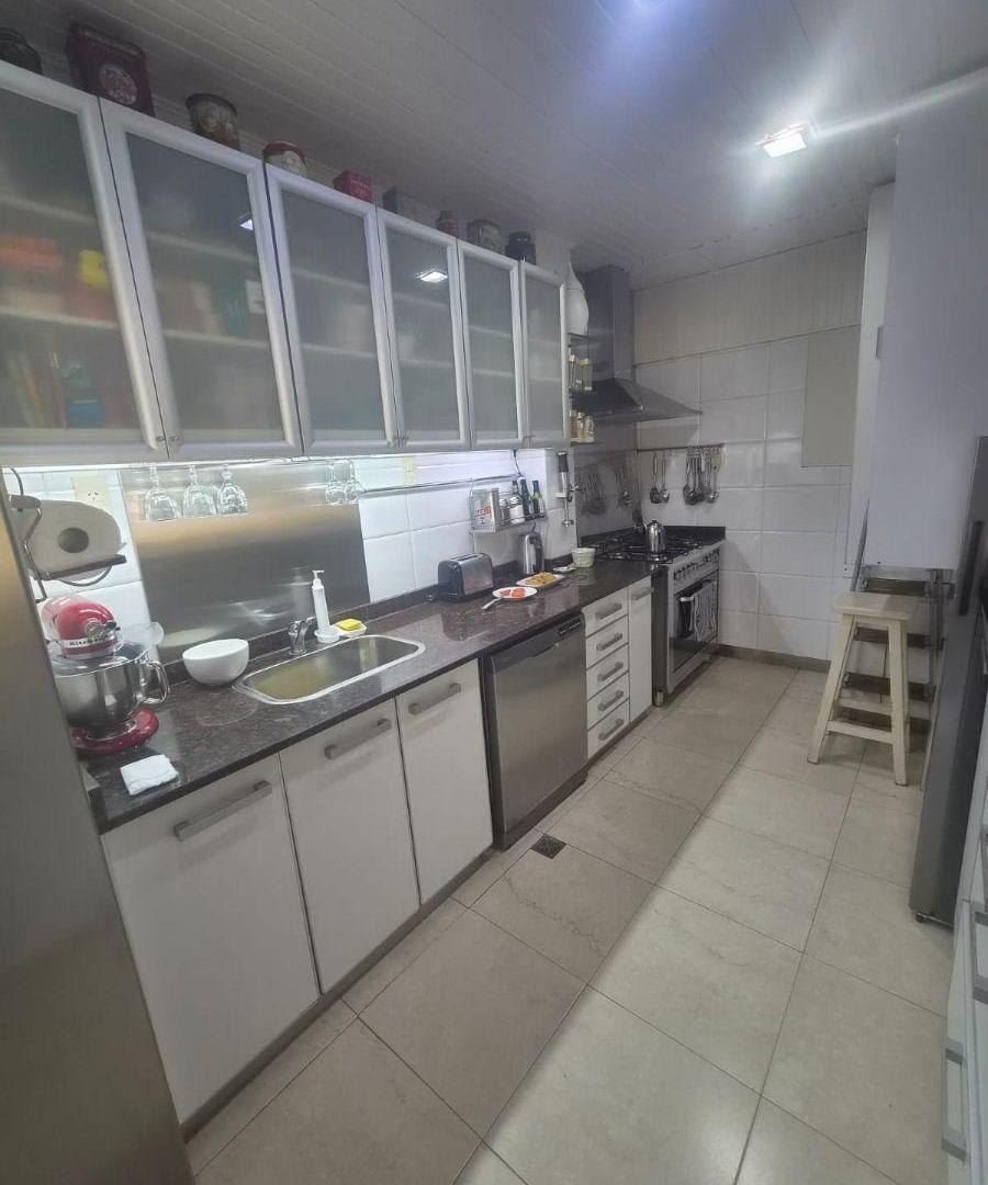 Foto de EXCLUSIVA RESIDENCIA EN VENTA | CLUB DE CAMPO LOS ROSALES, CANNING, imagen 2