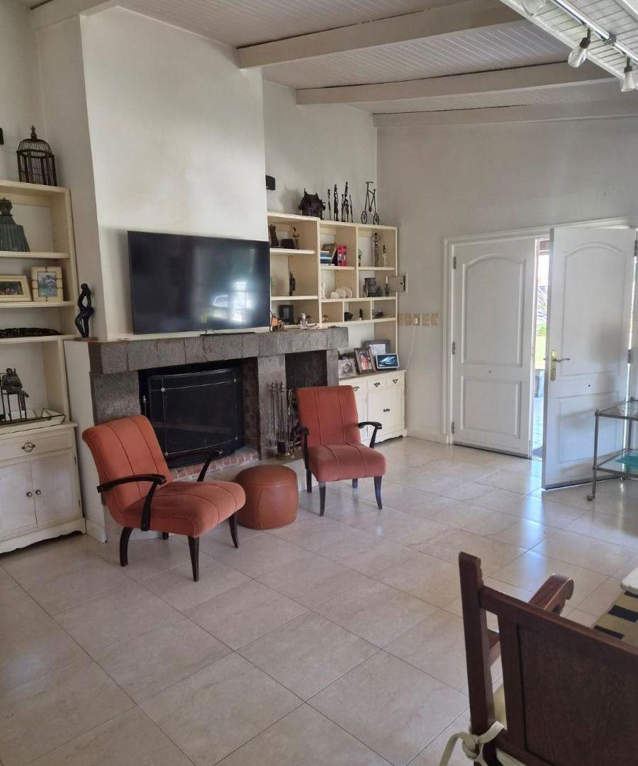 Foto de EXCLUSIVA RESIDENCIA EN VENTA | CLUB DE CAMPO LOS ROSALES, CANNING, imagen 5