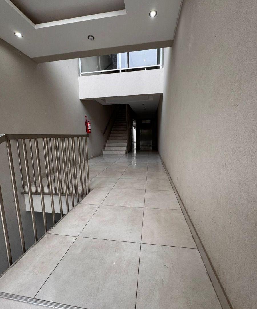 Foto de EXCLUSIVO DEPARTAMENTO 3 AMBIENTES CON TERRAZA PROPIA | CONDOMINIO, imagen 2