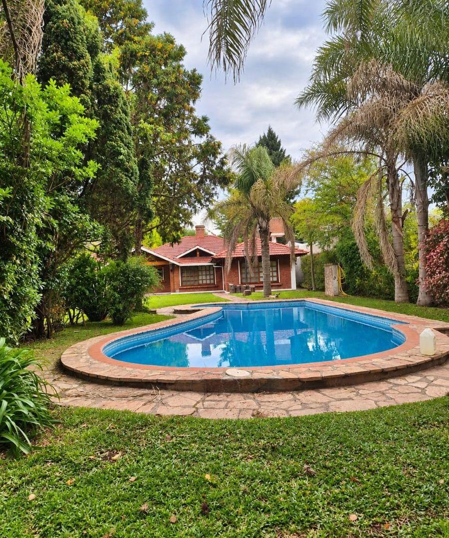 Foto de Casa de 4 amb en alquiler temporada de verano Los Rosales Canning, imagen 1