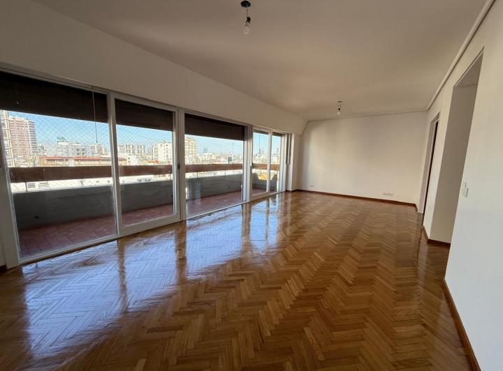 Excel semip. de 3 dor piso alto coch fija y baul vig 24 hs. 2