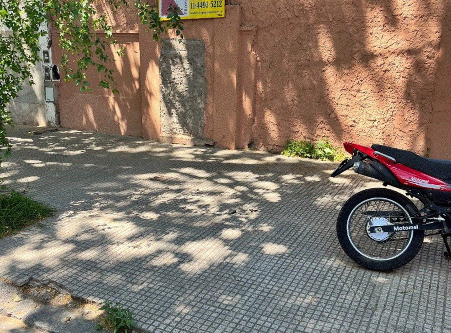 Foto de Muy buen terreno en Saavedra., imagen 2