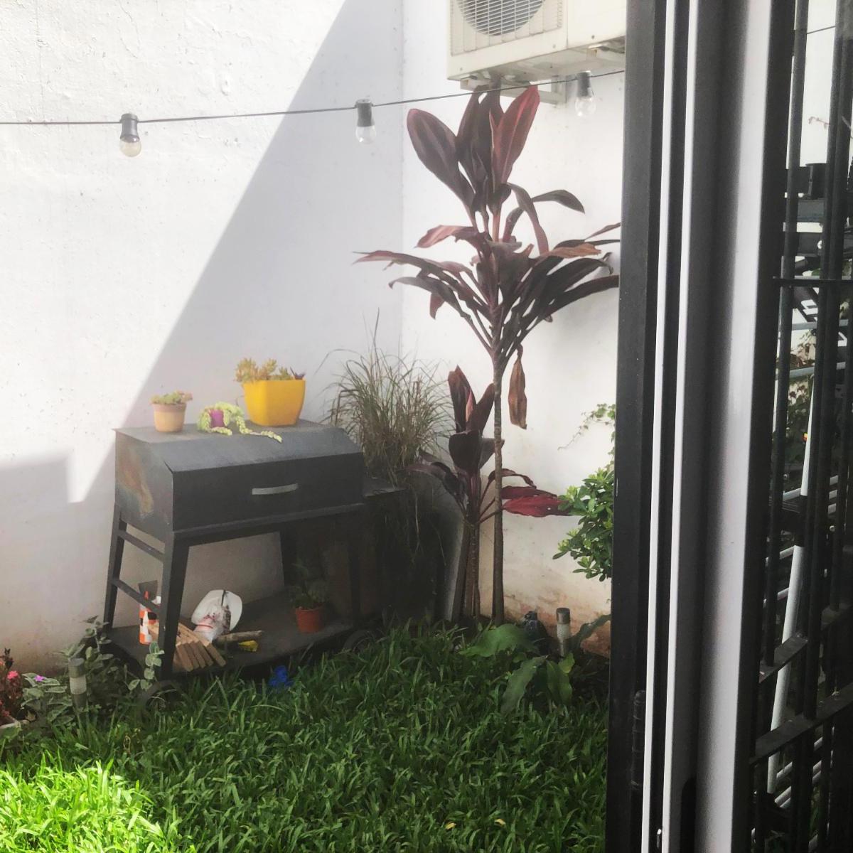 Excelente PH con Patio en Hermosa Zona de Casas Bajas y Sin Expensas 4