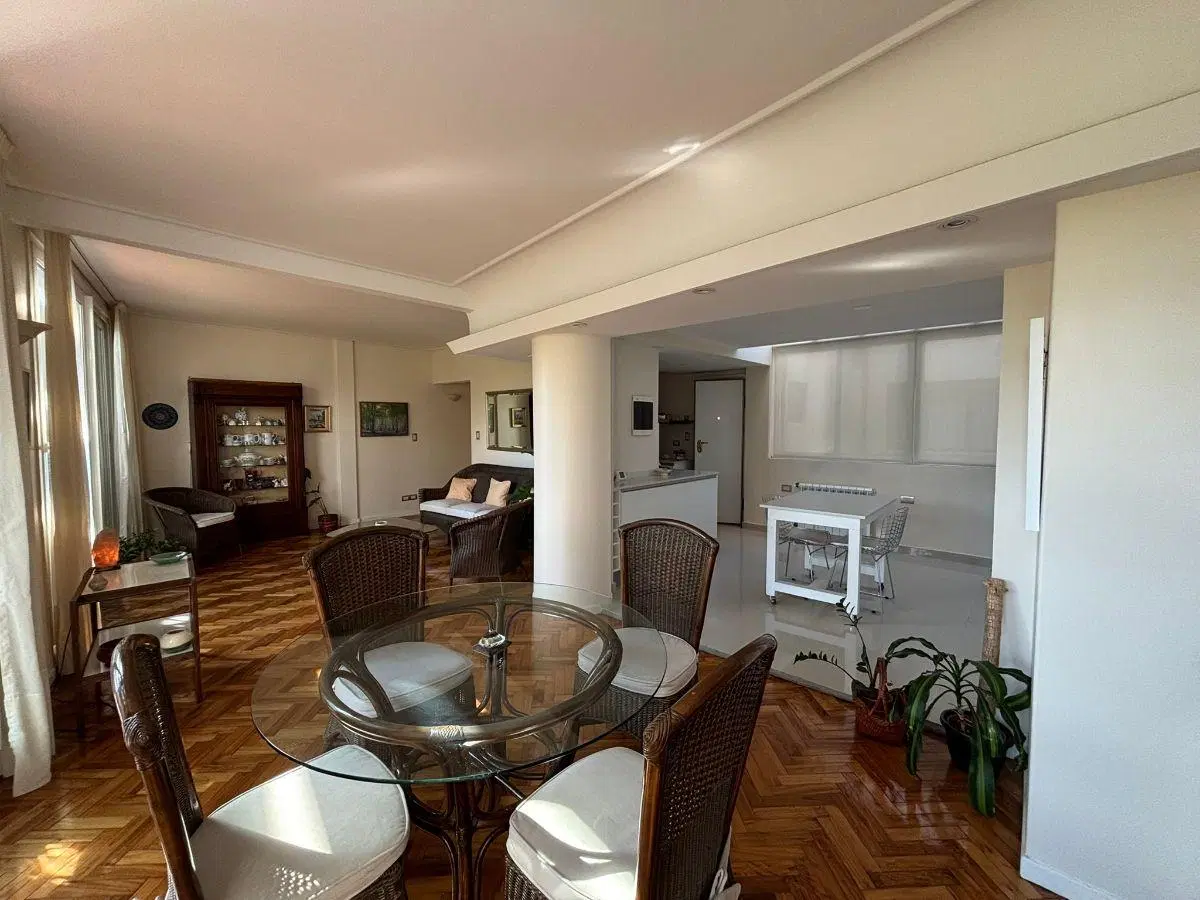 Piso 4 Ambientes en Venta en Belgrano Reciclado con Cochera, Balcon Terraza 4