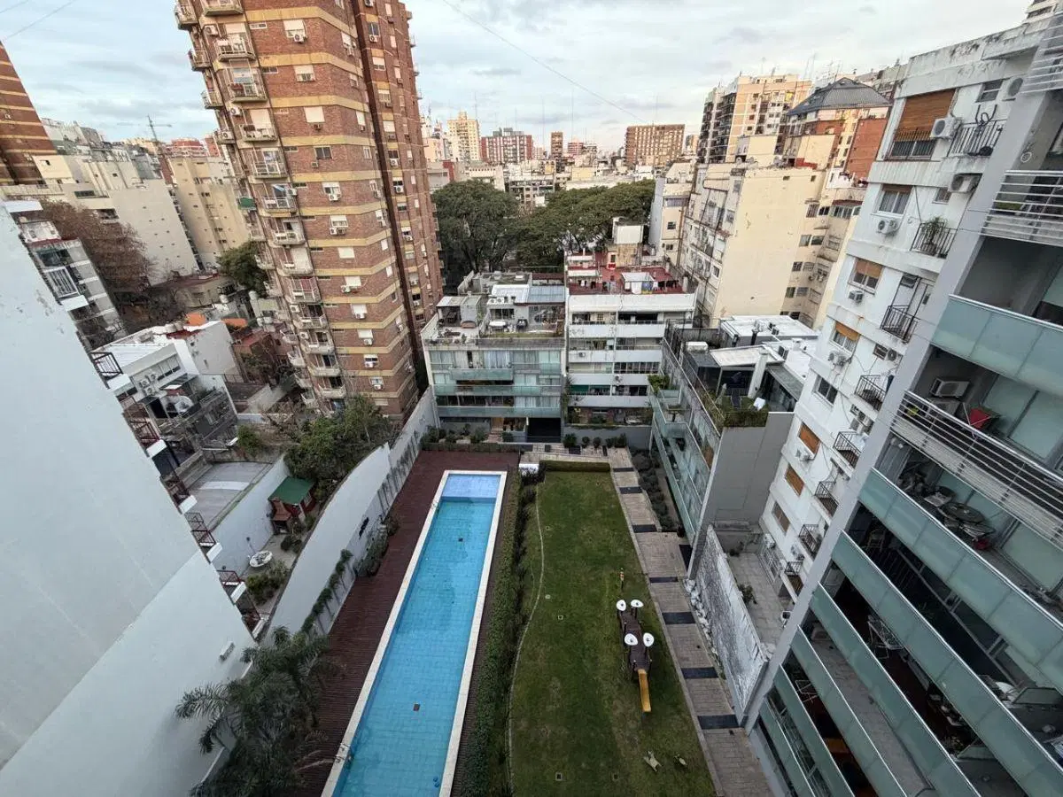 Dpto. de 2 ambientes con cochera en complejo con amenities 3