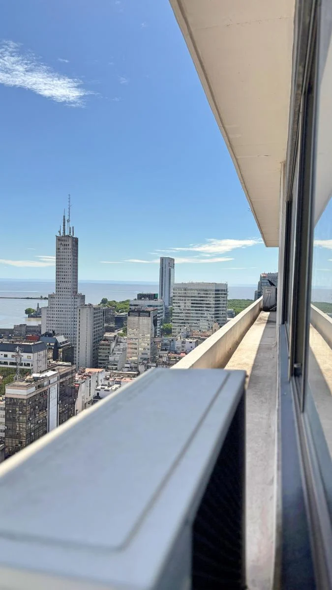 Reservado U$s110.000 Departamento 2 Amb 53 m² Piso 26 Vista Al Rio 2