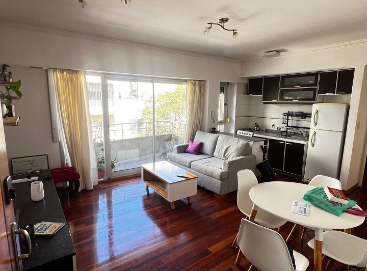 Alquiler Caballito Semipiso 2 amb + Balcón + Amoblado + $700.000 + Exp: $200.000 1