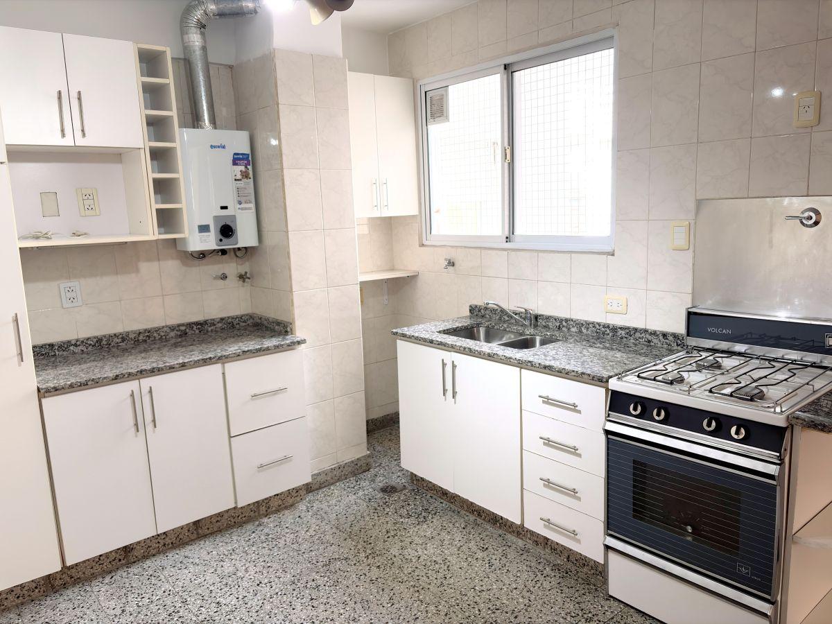 Almagro u$s125.000 cerca Subte Depto 3 amb 4to Piso Contrafrente Balcón Cocina Comedor