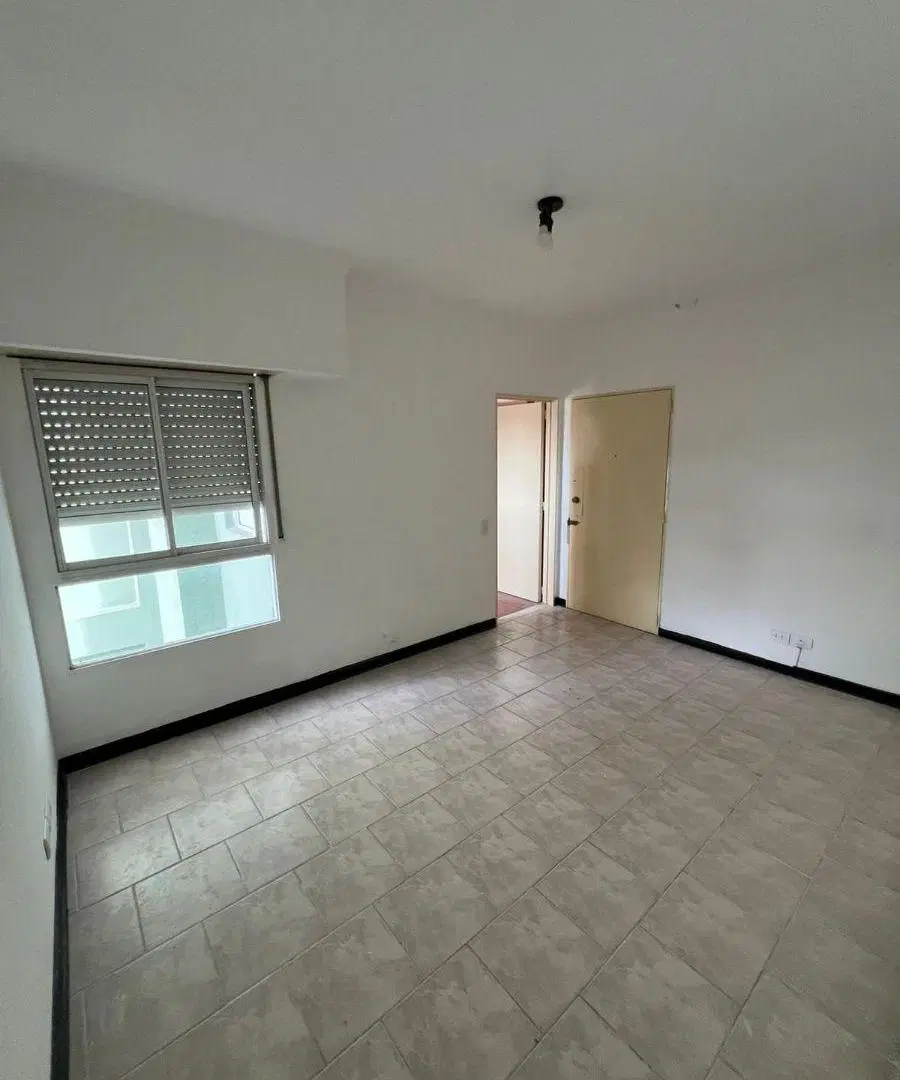 Alquiler Depto 2 ambientes Parque Avellaneda - $480.000 + Exp: $140.000 3