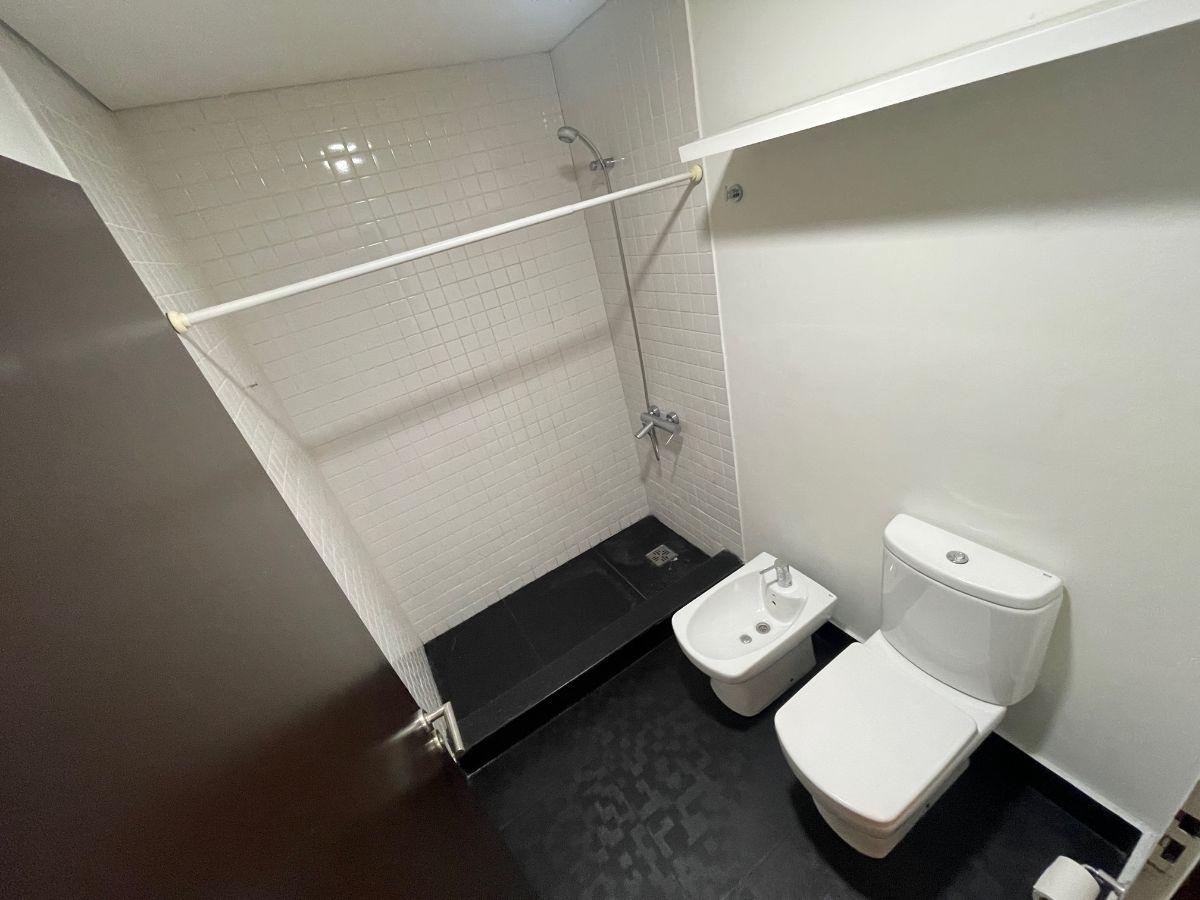 Foto de Barracas - Alquiler Depto 2 Amb+ Cochera Cubierta $1350000 + Exp, imagen 2