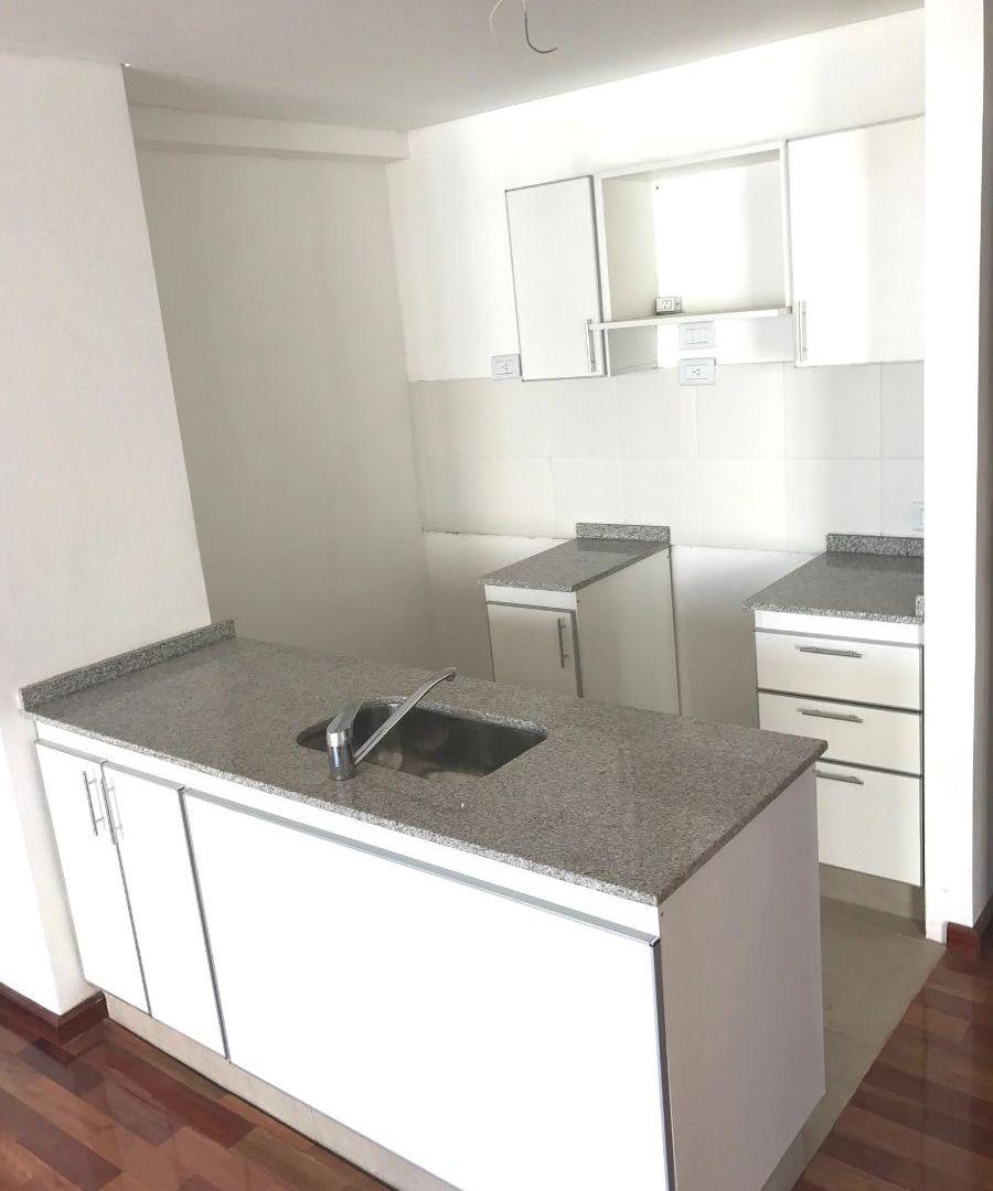 Foto de OPORTUNIDAD Apto Crédito Venta Balvanera Depto 2 amb Balcón + Baño +, imagen 5