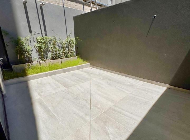Venta Coghlan 2 Ambientes con Patio y Balcon con parrilla Amenities a Estrenar