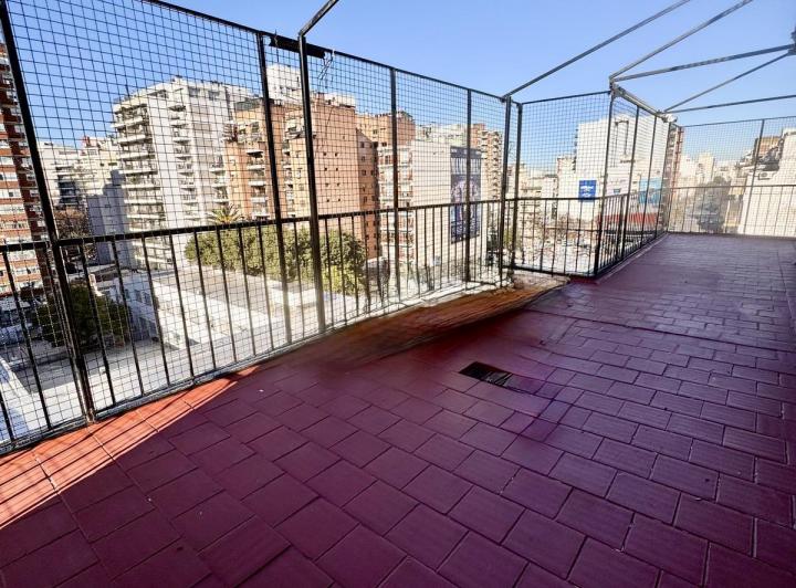 Venta Belgrano 2 Dormitorios con BALCON TERRAZA