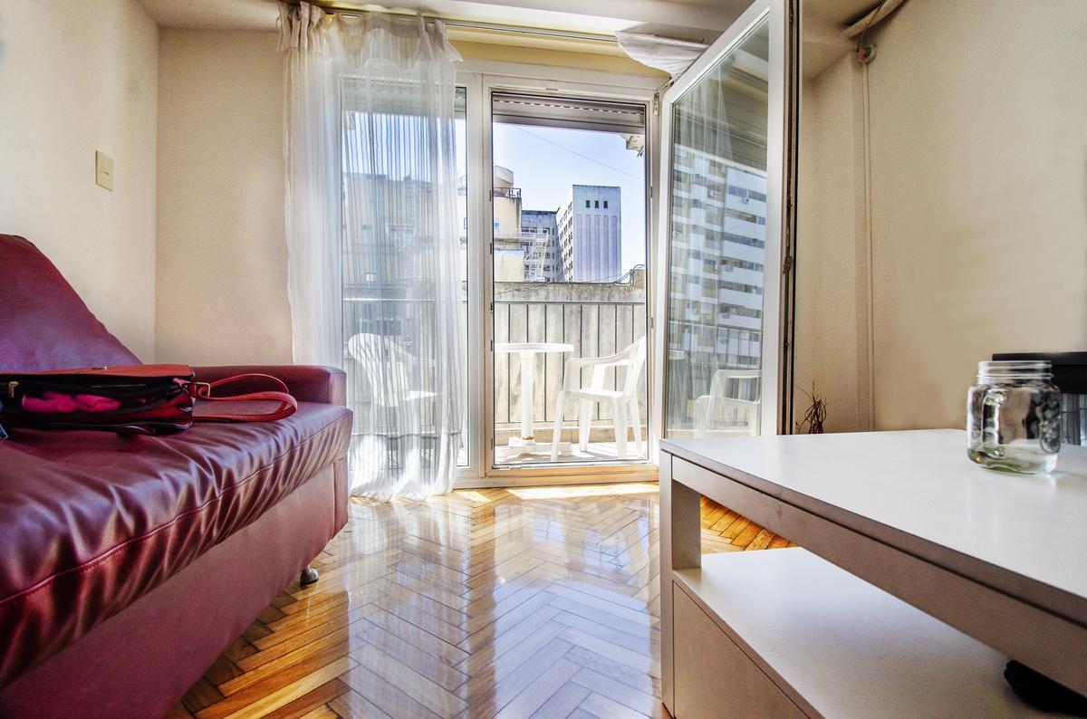 Foto de Venta 3 ambientes Barrio Norte con Balcon reciclado a nuevo, imagen 4
