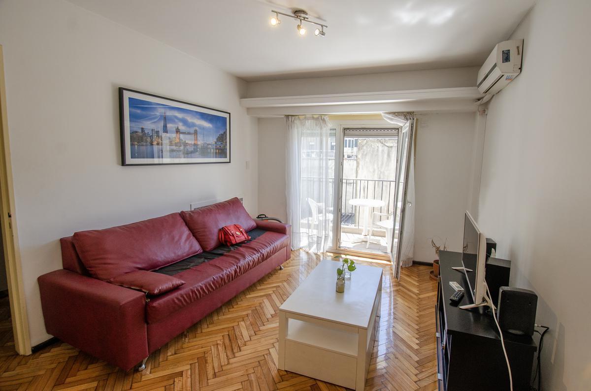 Venta 3 ambientes Barrio Norte con Balcon reciclado a nuevo