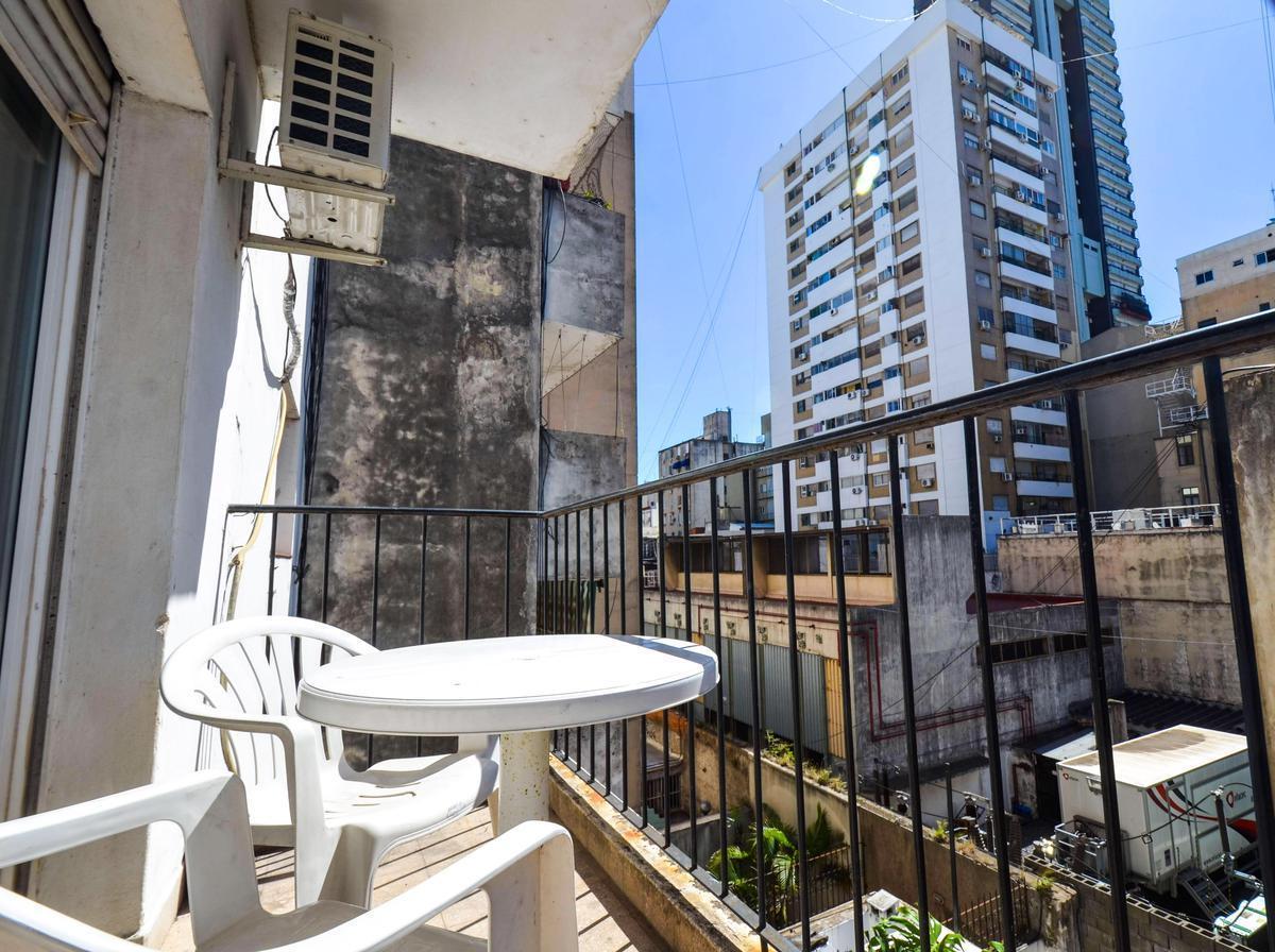 Foto de Venta 3 ambientes Barrio Norte con Balcon reciclado a nuevo, imagen 5