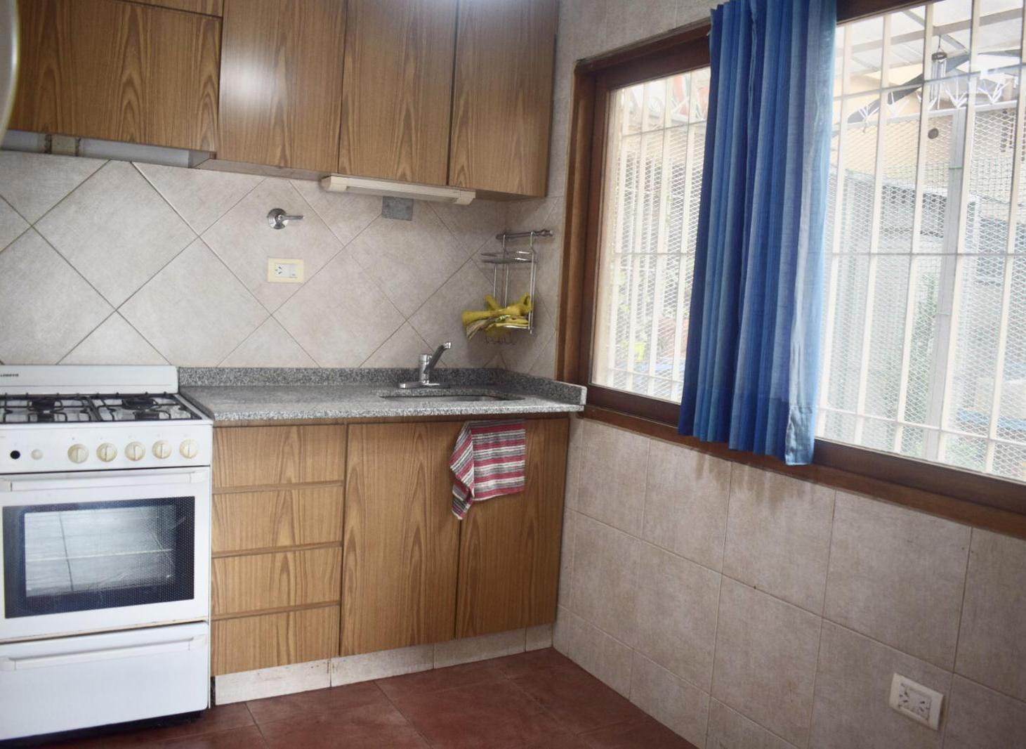 Foto de 3amb con Balcon, Patio y Lavadero todo luz y sol (x esc) - Devoto, imagen 5