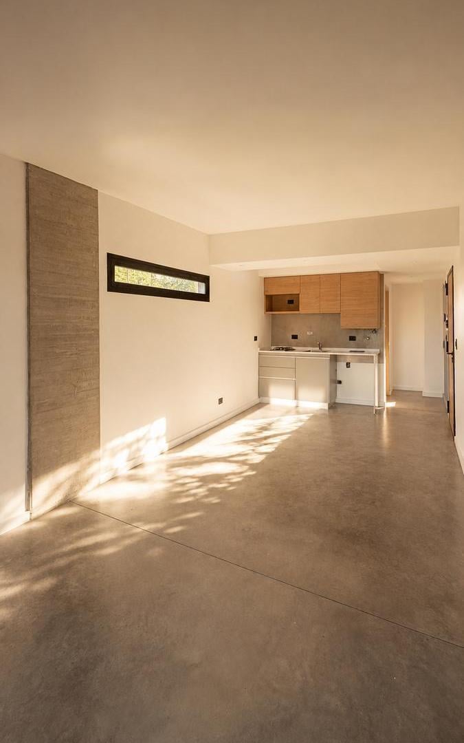 Foto de 1 Ambiente con Balcon y parrilla piscina , sum , cowork Venta Coghlan, imagen 4