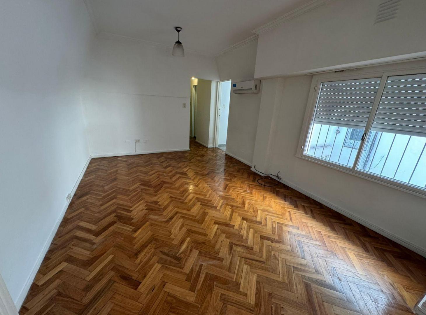 Foto de 1 ambiente con Balcon y Cocina Venta Palermo, imagen 2