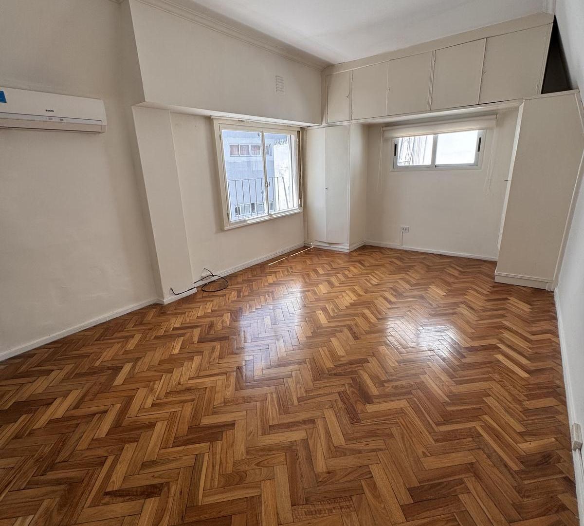 Foto de 1 ambiente con Balcon y Cocina Venta Palermo, imagen 1