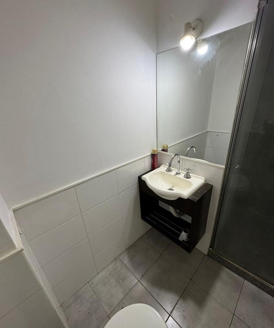 Foto de 1 ambiente con Balcon y Cocina Venta Palermo, imagen 3