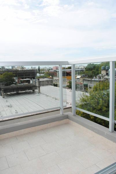 Foto de 1ambiente con Balcon en Edificio con PISCINA Y SUM Alquiler, imagen 4