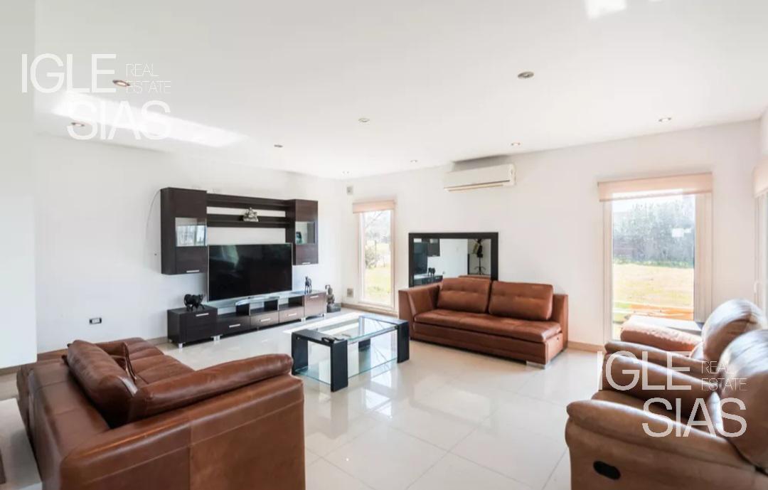 Casa Al Lago en Venta El Cantón, Escobar 2