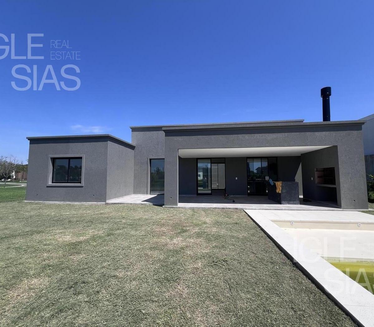 Casa en venta al lago, en San Matías, Escobar