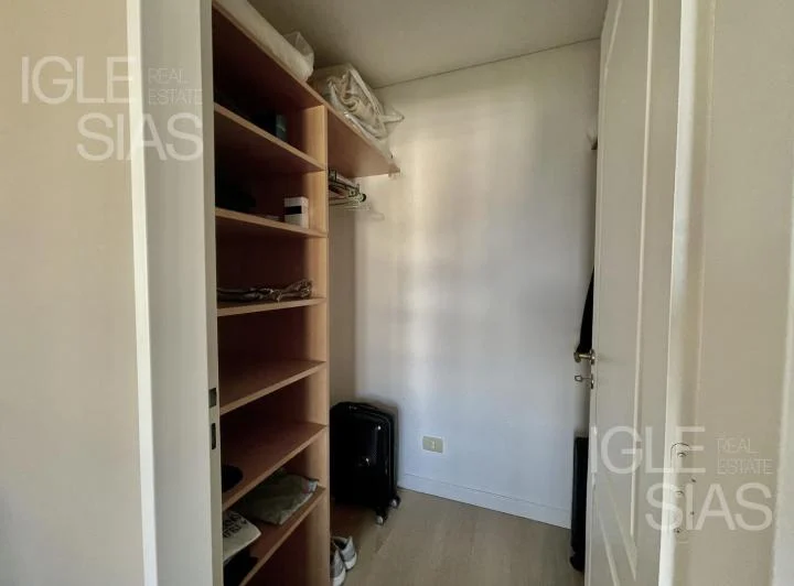Departamento de 2 dormitorios, amoblado en alquiler anual en Condominios de la Bahía, Nordelta 5