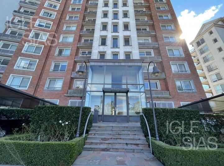Departamento en alquiler al río en Miradores de la Bahía, Nordelta 5