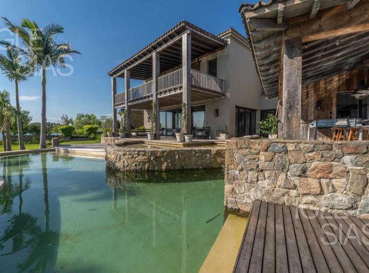 Casa en alquiler al lago central en Los Castores, Nordelta 4
