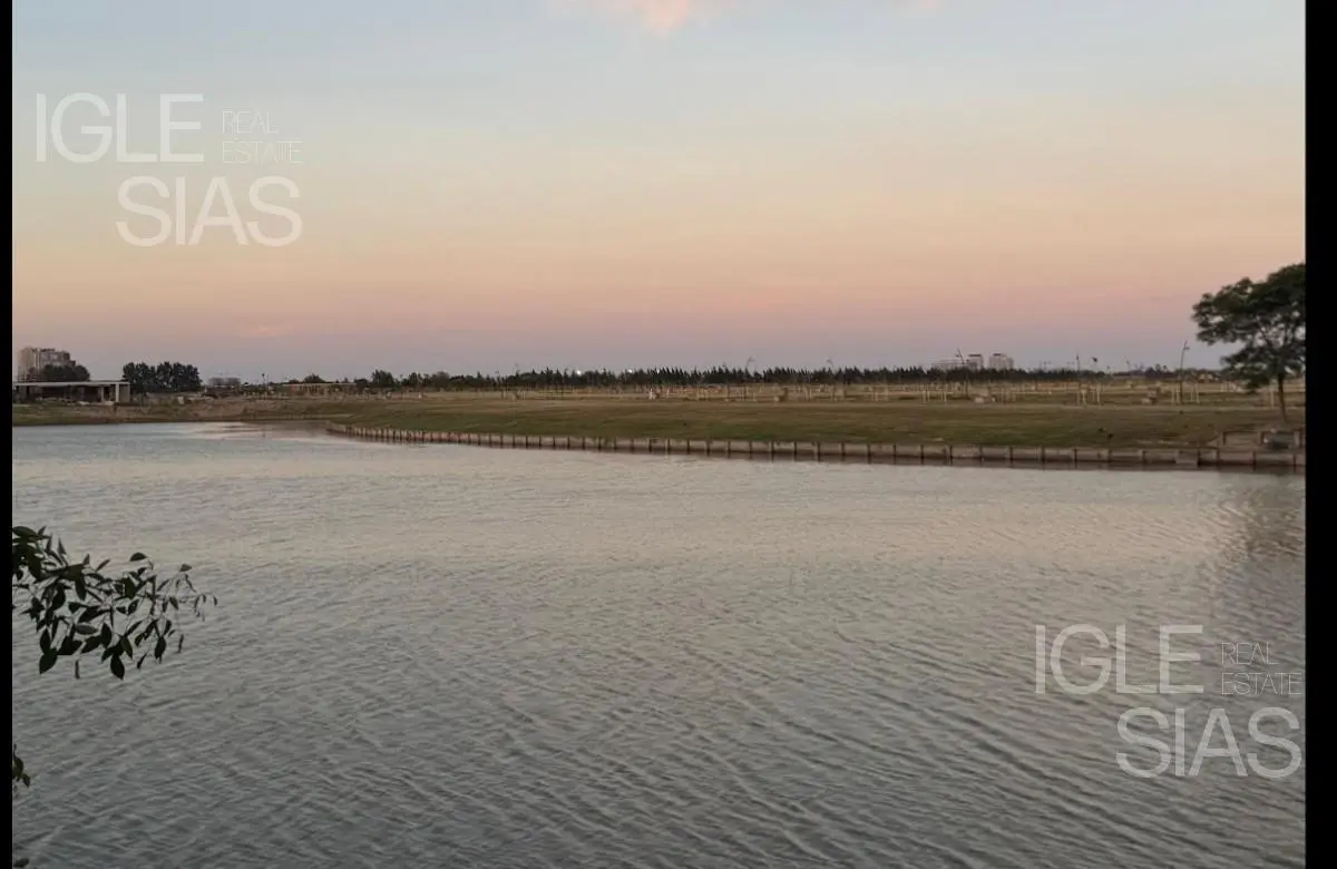 Terreno en venta  al  lago, en Silvestre, Nordelta 4