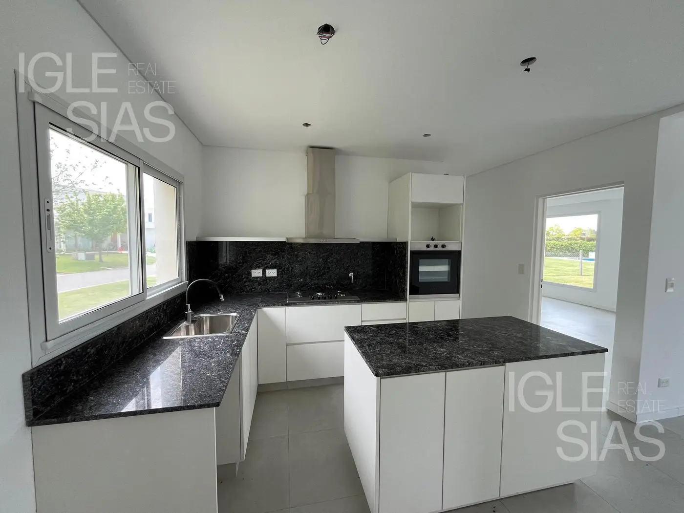 Casa en venta en Cantón Golf, Escobar 4