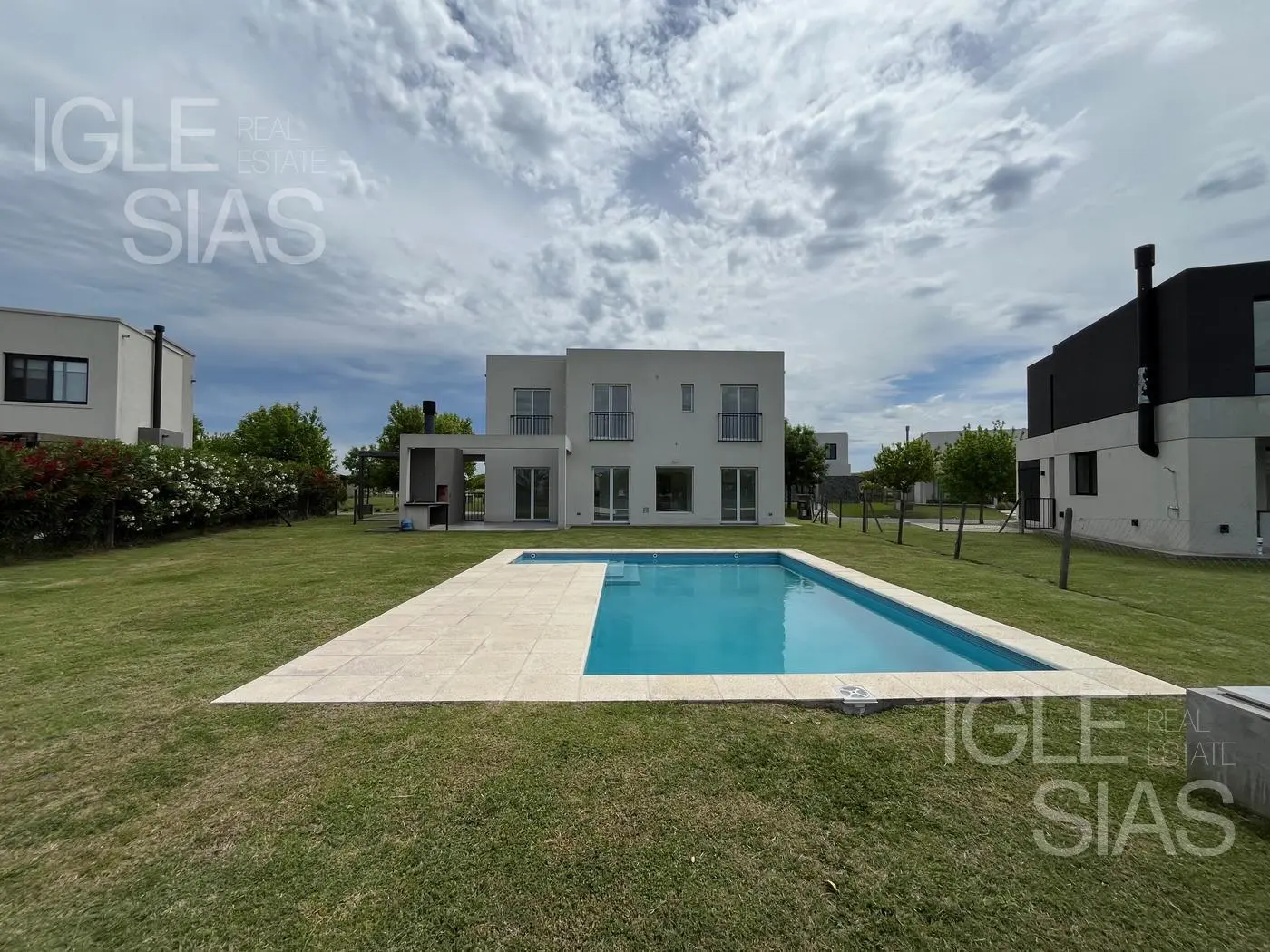 Casa en venta en Cantón Golf, Escobar 2