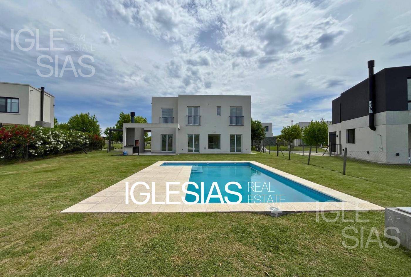Casa en venta en Cantón Golf, Escobar