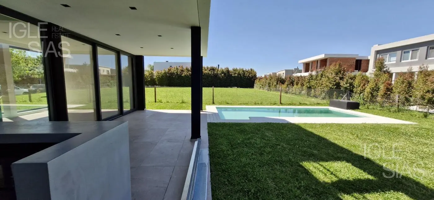 Casa en venta en Castaños, Nordelta 5